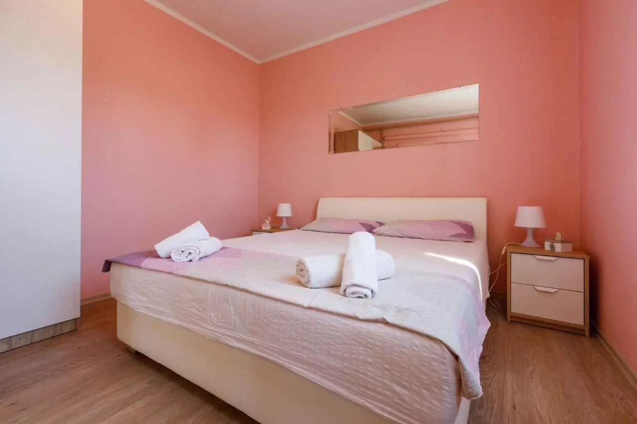 Apartment In Crikvenica 39218 Croatia
