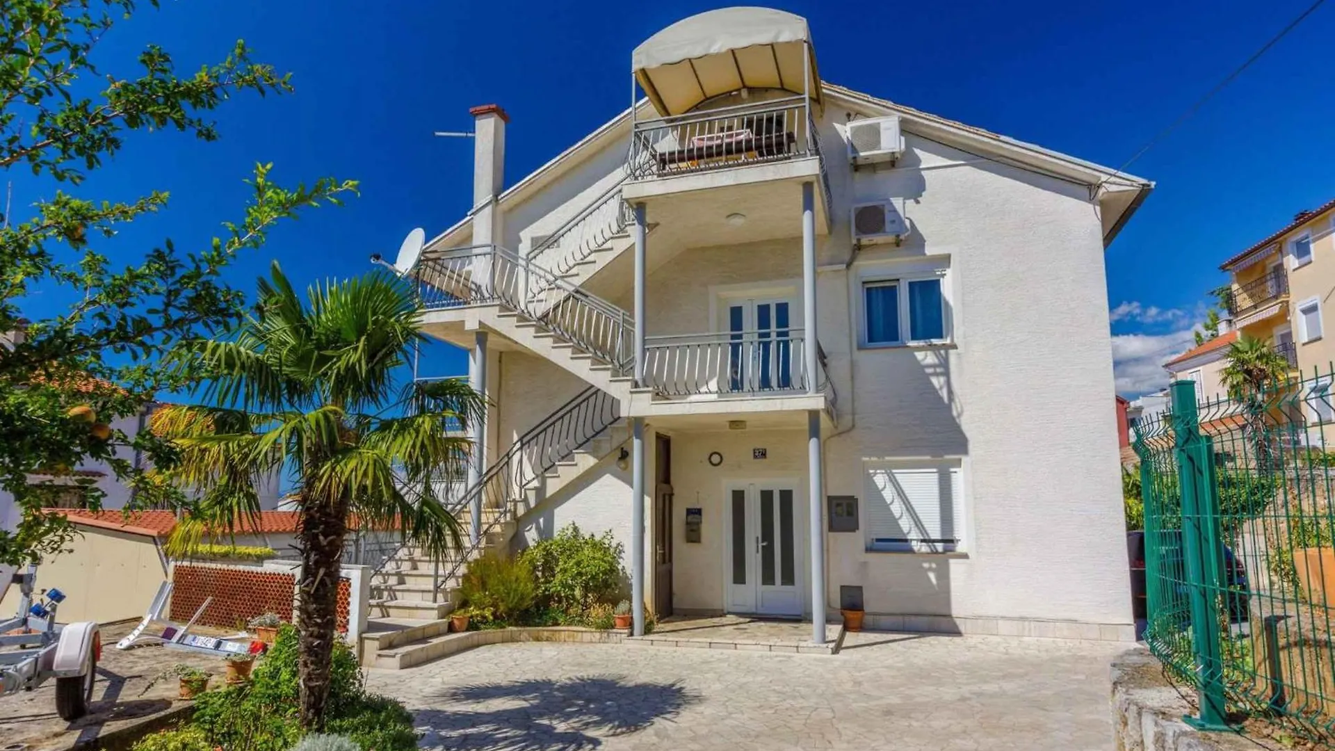 Apartment In Crikvenica 39218