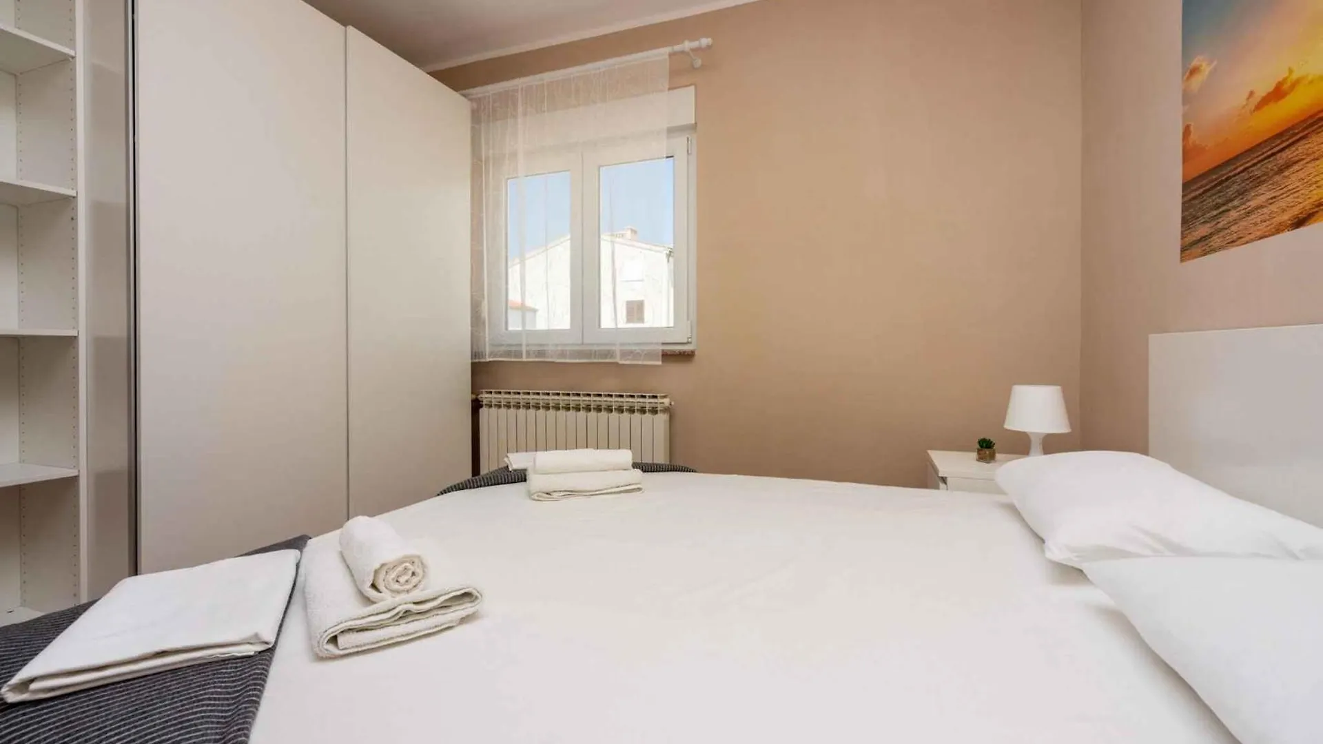 Apartment In Crikvenica 39218
