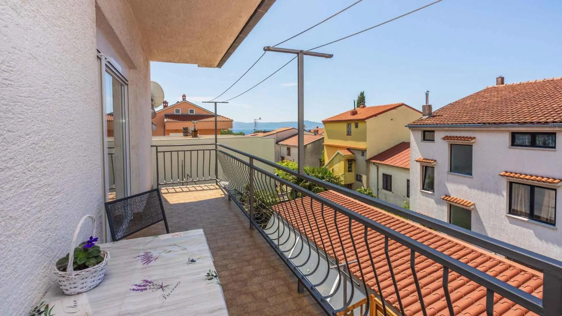 Apartment In Crikvenica 39218